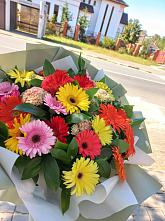 Букет цветов из:  Герберы #REPLACE_PRED# Джуце