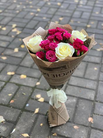 Букет цветов из: Розы в Джуце